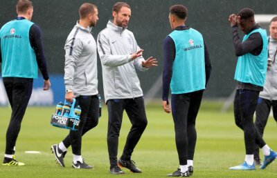 Ce i-a pus Southgate pe jucătorii Angliei să facă după victoria dramatică cu Columbia