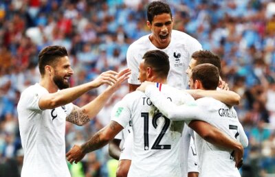 VIDEO+FOTO Vis terminat pentru Uruguay! Franța învinge cu 2-0 și merge în semifinale