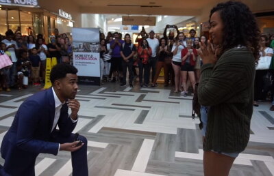 VIDEO A vrut să își ceară iubita în căsătorie, însă totul a luat-o razna. E incredibil ce s-a întâmplat!