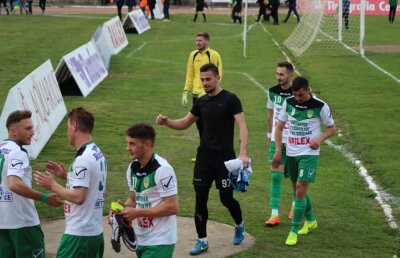 FCSB a mai renunțat la un fotbalist! Pariul lui Dică s-a transferat definitiv la o altă echipă din Liga 1 