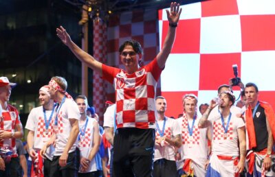 Scrisoare devastatoare a unui jurnalist croat la adresa clasei politice: "Stați departe de națională, ați dus poporul spre mizerie și disperare!"