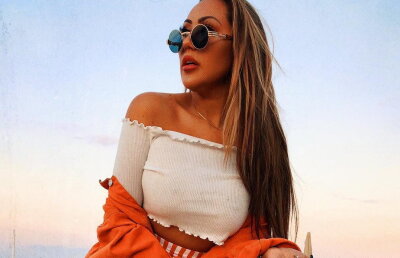 FOTO Asta este, fără îndoială, fotografia verii! Bărbaţii sunt extaziaţi