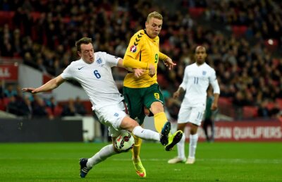 EXCLUSIV Superlovitură pentru Rapid! Giuleștenii au transferat un internațional care a jucat în Liga 1!