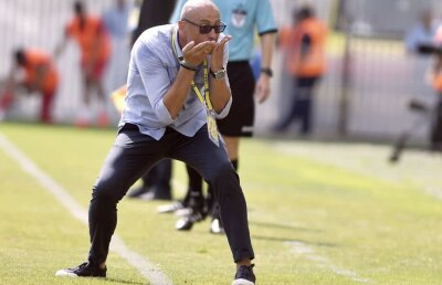 Contre la Petrolul după debutul slab în Liga 2! Băgat în ședință de fani, Grozavu iese la atac: "E inuman! E o bătaie de joc la adresa fotbalului"