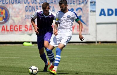 Mutu a fost "omul negru" » A făcut două penalty-uri și a fost eliminat în Farul - ACS Poli 4-1