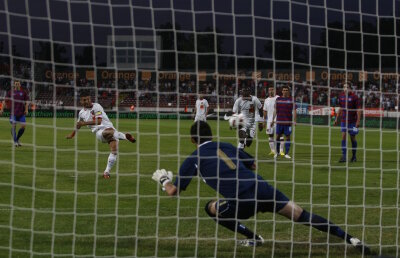 4 episoade dubioase româno-croate. “Milionul câștigat” de jucătorii lui MM din propria înfrângere, geanta pentru Alexa, pariurile din Asia și o noapte de pomină