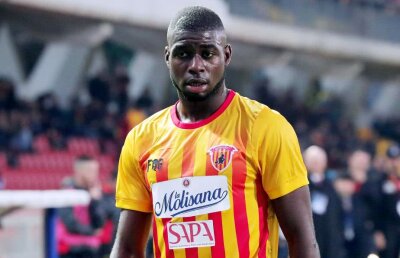 O nouă țintă pentru FCSB » MM și Dică vor un fundaș care a jucat în Serie A sezonul trecut!