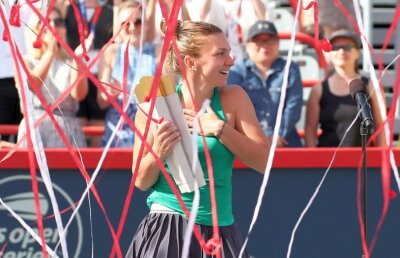 Jurnaliștii canadieni au luat-o la întrebări pe Simona Halep după mesajul transmis românilor: "Folosiți Google Translate" » Toate declarațiile de la conferința de după meciul cu Sloane Stephens