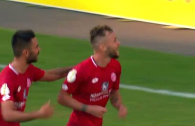 FOTO "Dublă" pentru Alex Maxim în Cupa Germaniei » Goluri superbe, din marginea careului: primul e o adevărată bijuterie!