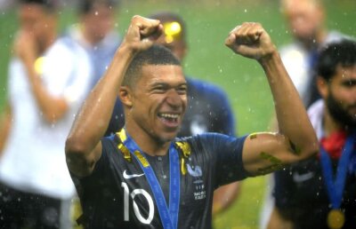 Real Madrid dă lovitura ANULUI, ajutată de UEFA » Kylian Mbappe e mai aproape ca niciodată de campioana Europei