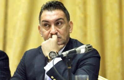 RAPID VIENA - FCSB 3-1 // Ilie Dumitrescu îl trage de mânecă pe Nicolae Dică: "Nu are ce căuta la nivel internațional acolo!"