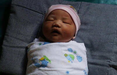 Indonezia » Doi părinţi şi-au botezat fiica "Jocurile Asiatice"