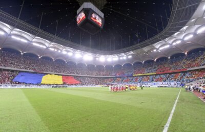 FOTO FCSB - RAPID VIENA // Scenografie motivațională a suporterilor FCSB la meciul cu Rapid Viena » Au amintit de două meciuri istorice ale echipei