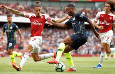 Atacurile înfiorătoare prin care trece un jucător al lui Arsenal » Ținta atacurilor homofobe: "Fanii mă numesc «lesbiană»"