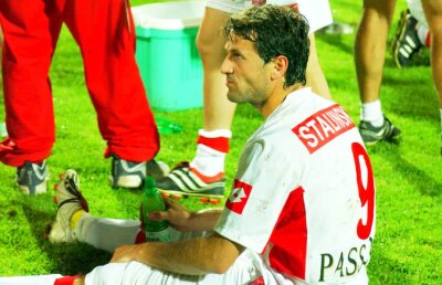 EXCLUSIV "Amintiri din Epoca de Aur" » Viorel Domocoș: "Știam șiretlicurile, îmi puneam «Visine» în ochi să nu mă vadă antrenorul. Ăștia de acum, din două beri li se împleticesc picioarele" :D