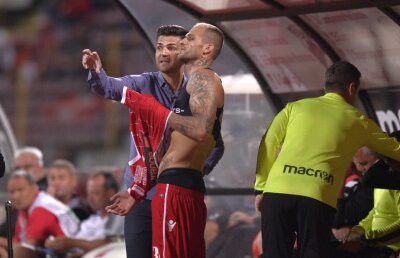 4 jucători, OUT din lotul lui Dinamo pentru meciul de la Iași » Ce echipă ar putea folosi Bratu