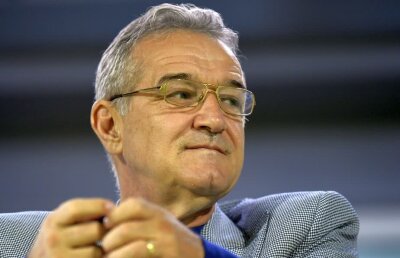 Prima reacție a lui Gigi Becali, după ce Bratu a acuzat că oferta FCSB pentru Nistor a distrus-o pe Dinamo: "Asta mi-au cerut fanii și am reușit"