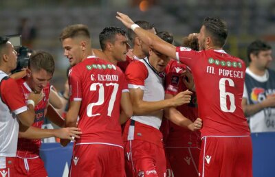 Primul om care se propune la Dinamo după noaptea furtunoasă: "Revin oricând"