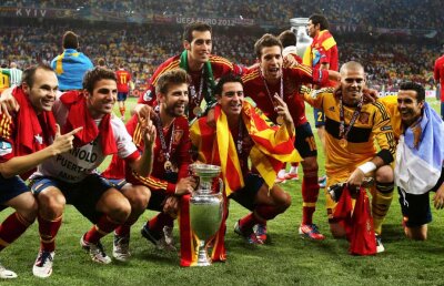 VIDEO Un fost jucător de la CFR Cluj a povestit ce s-a întâmplat când a dat peste fotbaliștii Spaniei într-un club