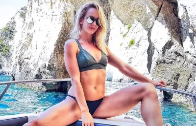 GALERIE FOTO Superhot! Sandra Izbașa, colecție de imagini incredibile pe Instagram