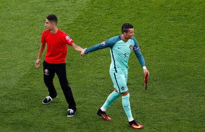 Cristiano Ronaldo, apărat de președintele lui Juventus: "Copiii din întreaga lume vor să-și vadă supereroul"