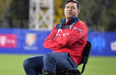 ROMÂNIA - SERBIA // Contra recunoaște că jocul scârțâie, dar are și un motiv de bucurie: "Înainte nu se întâmpla" » Laude pentru "naționala" U21