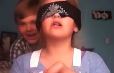 VIDEO Râzi cu lacrimi! Cele mai tari glume făcute prietenilor