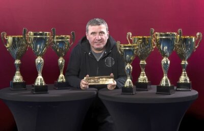 GSP LIVE // VIDEO Declarații la superlativ despre Hagi: "Merită 3 statui în fața Casei Fotbalului și să fie clonat!" 