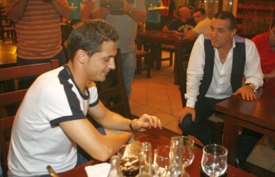 Rădoi face echipa la FCSB » Becali nu-i iese din cuvânt finului său!