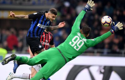 INTER MILANO - AC MILAN 1-0. Mauro Icardi, gol și sărut pasional: ”Cum să nu-i mulțumesc Wandei?”. Dar ce eroare, Donnarumma!