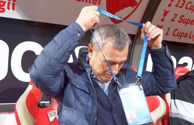 GSP LIVE // VIDEO Rednic, criticat în direct la GSP LIVE: "În cazul ăsta, nu mai face niciun punct!" 