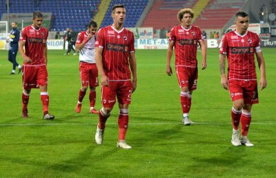 CHIAJNA  - DINAMO // Dinamo e într-o situație penibilă! Echipa lui Mircea Rednic, cea mai slabă din Liga 1