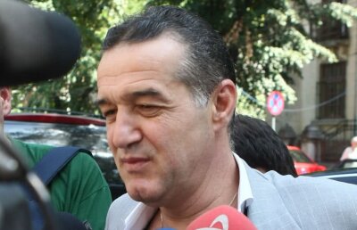 Becali are un plan nou în procesul cu CSA Steaua: "Îmi iau cetățenie americană și ne judecăm la Washington"