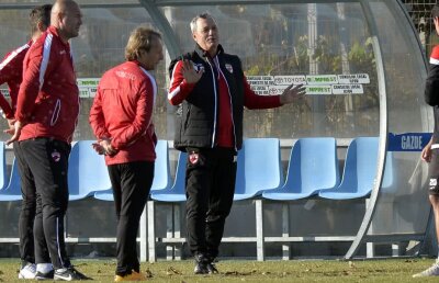 Rednic a pus mâna pe telefon și a sunat-o pe Anamaria Prodan: "Mi-a zis ce jucători vrea! El e în sufletul meu"