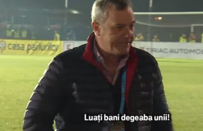 VIDEO HALUCINANT! Rednic, surprins pe bancă în timp ce-și făcea praf jucătorii la penalty-uri: "Luați bani degeaba unii!"
