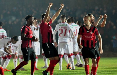 EXCLUSIV Au produs surpriza ultimilor 50 de ani, dar au fost șocați în vestiar de anunțul antrenorului: "Asta e decizia mea și punct!"