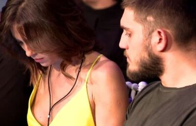 FOTO WOOOW! Cum a apărut fiica lui MM Stoica la o gală K1: Teodora e mai sexy ca niciodată