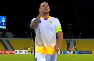 VIDEO Wesley Sneijder și-a pierdut cumpătul: ”Fuck off! E ultimul meu meci aici!”