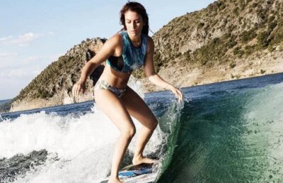 FOTO Blanca Suarez iubește surful » Actrița din producția Netflix e pasionată de sporturile nautice