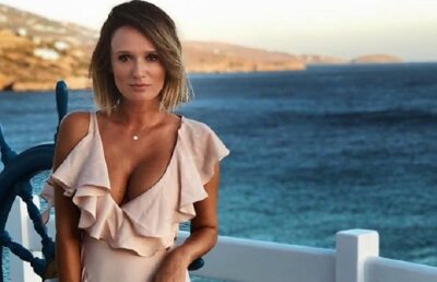 GALERIE FOTO Apariție-bombă la emisiunea "Chefi la Cuțite" » Fosta soție a lui Ionuț Negoiță, față în față cu cei 3 chefi! Cum s-a descurcat și ce a zis de finanțatorul lui Dinamo