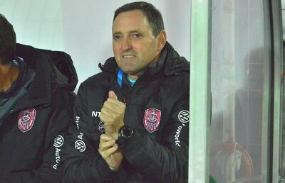 CFR Cluj reacționează vehement după ce contractul lui Conceicao a apărut în presă » Portughezul, foc și pară: "Am contactat deja un avocat, este inadmisibil!"