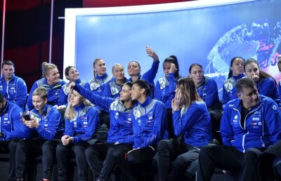 GALERIE FOTO Cristina Neagu&co, gata pentru startul EURO 2018 de pe 1 decembrie: "Vom fi motivate să dedicăm victoria unei țări întregi"