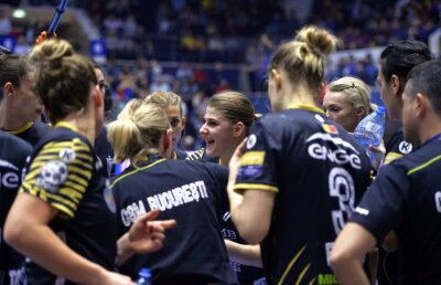 Campionatul intern trimite 13 jucătoare străine la Europeanul de handbal » 6 vedete de la CSM București sunt printre starurile competiției