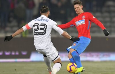 FCSB - GAZ METAN 2-1 // Palpitații la Pitești: FCSB câștigă cu emoții, la debutul în noul exil, și se menține în cursa de urmărire a liderului. Meci foarte tensionat