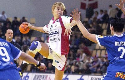 ROMÂNIA - NORVEGIA // Declarații măgulitoare ale jucătoarei detronate de Neagu: "Coroana a intrat pe mâini bune"