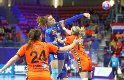 ROMÂNIA - SPANIA // Scenariu SF? 5 echipe pot ajunge la acelaşi număr de puncte în grupa noastră! Cum s-ar face departajarea și cine ar fi avantajat