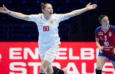 CAMPIONATUL EUROPEAN // Muntenegru bate Serbia în “războiul fratricid” »  Drum deschis pentru Franţa către semifinalele Campionatului European