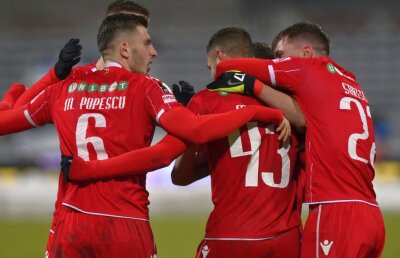 GSP LIVE // VIDEO Adio sezonul ăsta? "Rednic trebuie să facă lotul până în toamna viitoare"