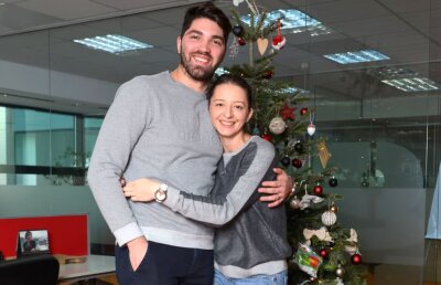 Spadasina Ana Maria Popescu spune că uneori îi este dor de vremurile când mergea cu colindul și se bucura de vremea de afară: "Zăpada mi se părea un miracol, nu un obstacol!"