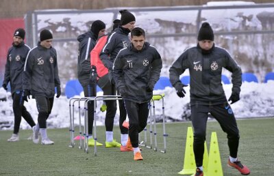 GALERIE FOTO Imagini de la antrenamentul FCSB-ului de azi! Teja și Matei, din nou în echipamentul roș-albaștrilor 